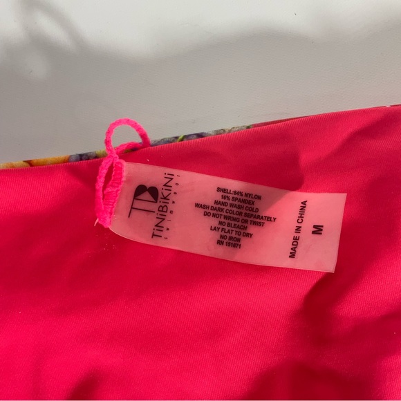 TiniBikini NWT’s Reversible Floral Orange Pink Swim Hi-Cut String Bottoms Sz MED - Picture 12 of 16